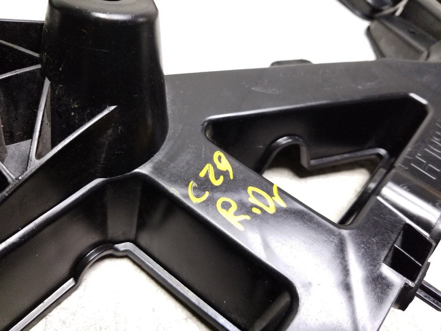 17-24 Jaguar Xe Rear Bumper Pass Side Right & Driver Side Left Mount Bracket OEM