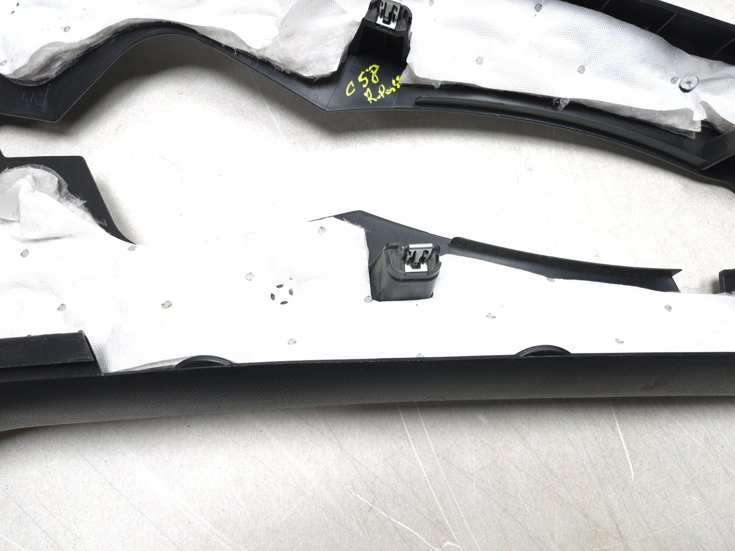 2018 Chrysler 300 Rear C Pillar Cover Trim Left & Right OEM