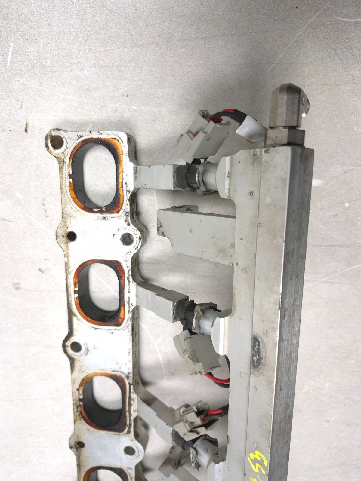 2013 Ford Transit Connect Fuel Rail With Injectors OEM