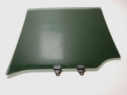 2006-2012 Nissan Armada Rear Door Window Glass Right Pass Side OEM