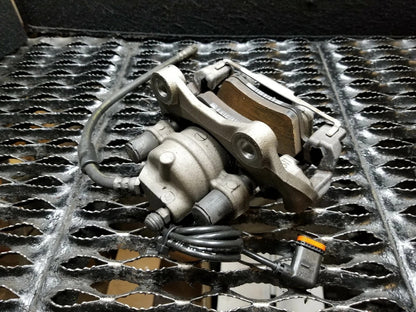 2013 Mercedes E350 Rear Brake Caliper 2pcs OEM