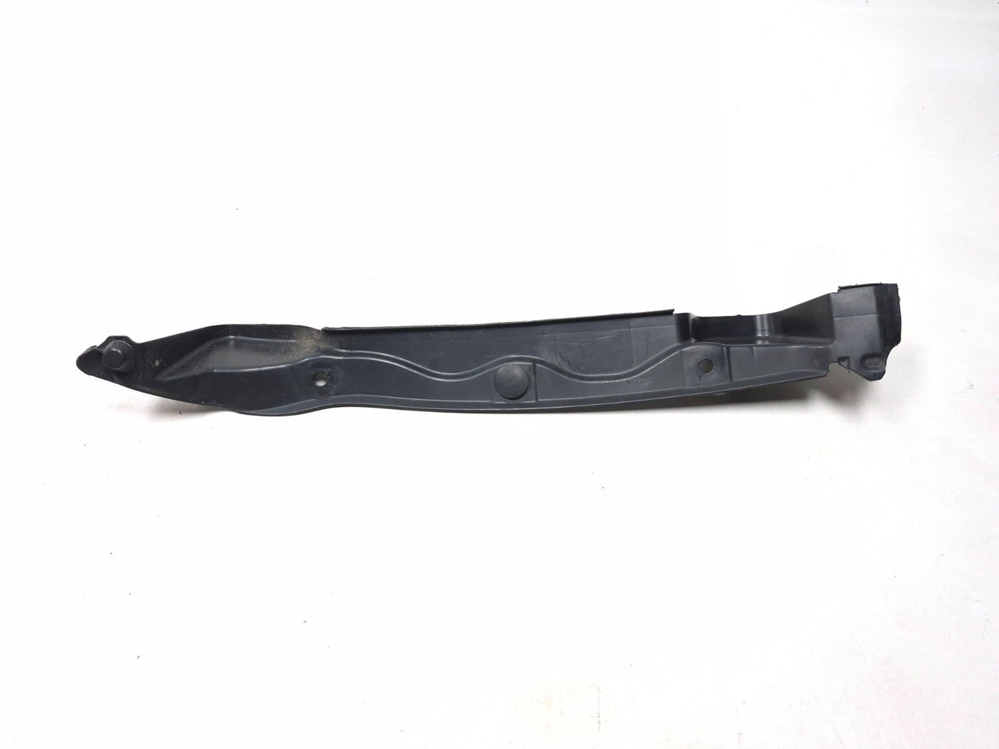 2013 Hyundai Genesis Coupe Rear Insulator Fender Left & Right OEM