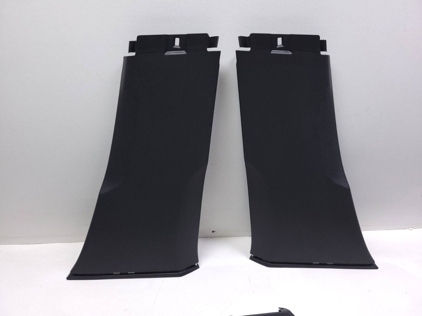 2017 Volkswagen Passat B Pillar Trim Cover & Scuff Plate Left & Right OEM