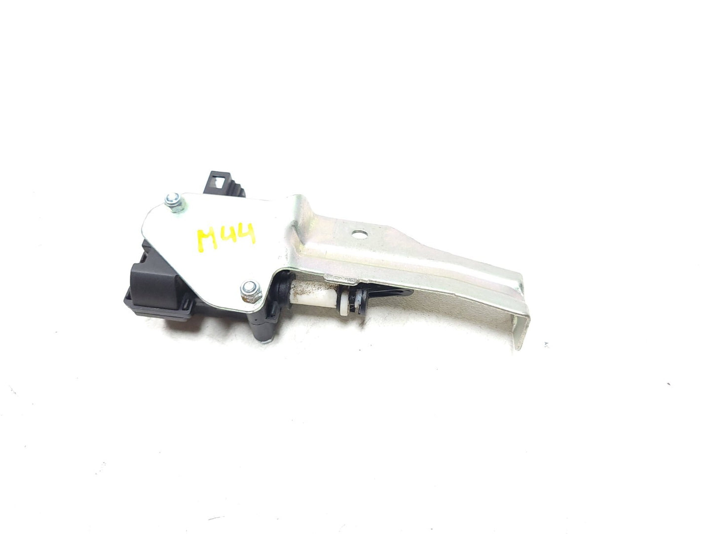 2016 - 2023 Vespa Primavera 150 Actuator Lock Saddle OEM