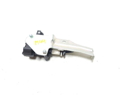 2016 - 2023 Vespa Primavera 150 Actuator Lock Saddle OEM