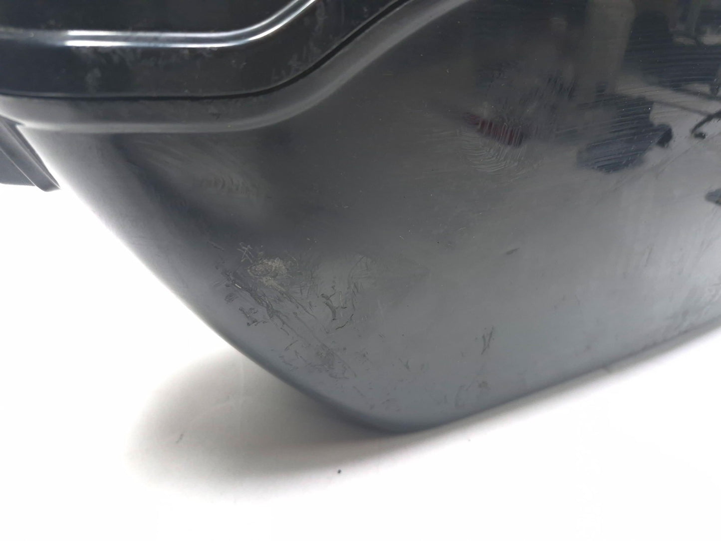 2004 Kawasaki Vulcan 2000 Left Saddlebag Luggage Case OEM