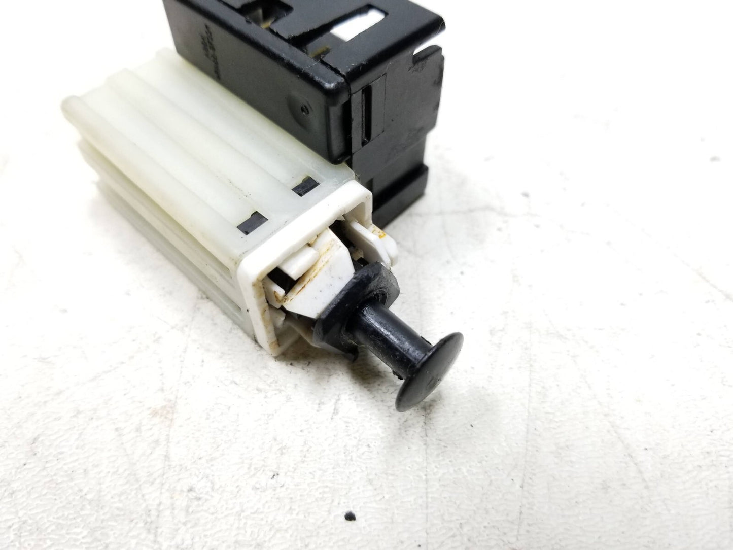 2013 Chrysler 200 Pedal Light Stop Lamp Switch OEM