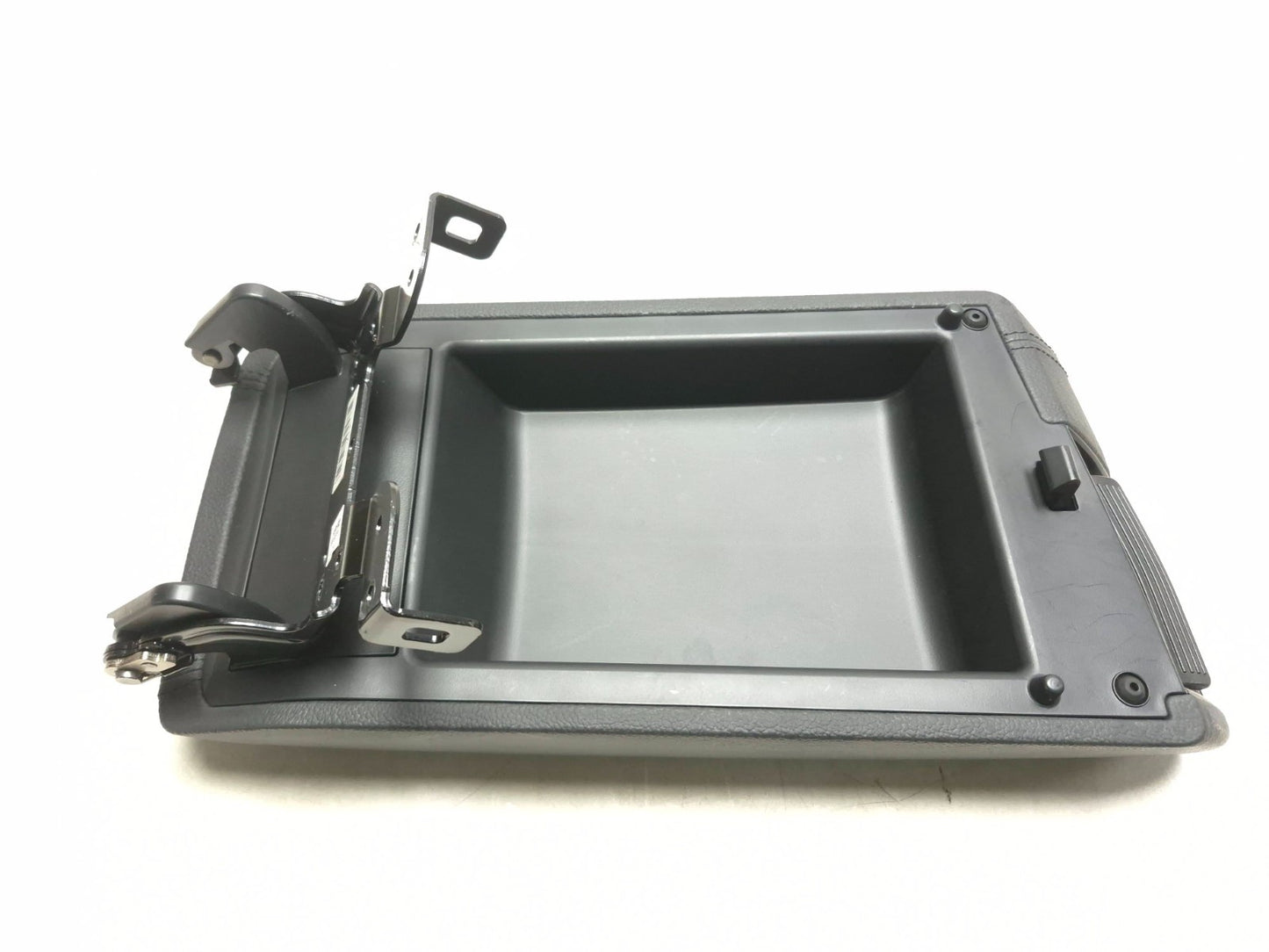 2018 Hyundai Sonata Center Console Armrest Lid OEM 45k Miles