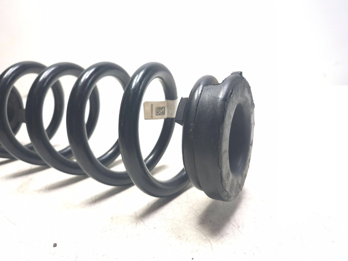 2024 Alfa Romeo Stelvio Rear Coil Spring Left & Right OEM