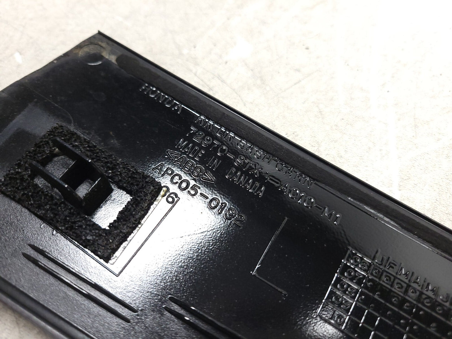 2007 - 2009 Acura Mdx Upper Door Glass Weatherstrip Rear Driver Side Left OEM