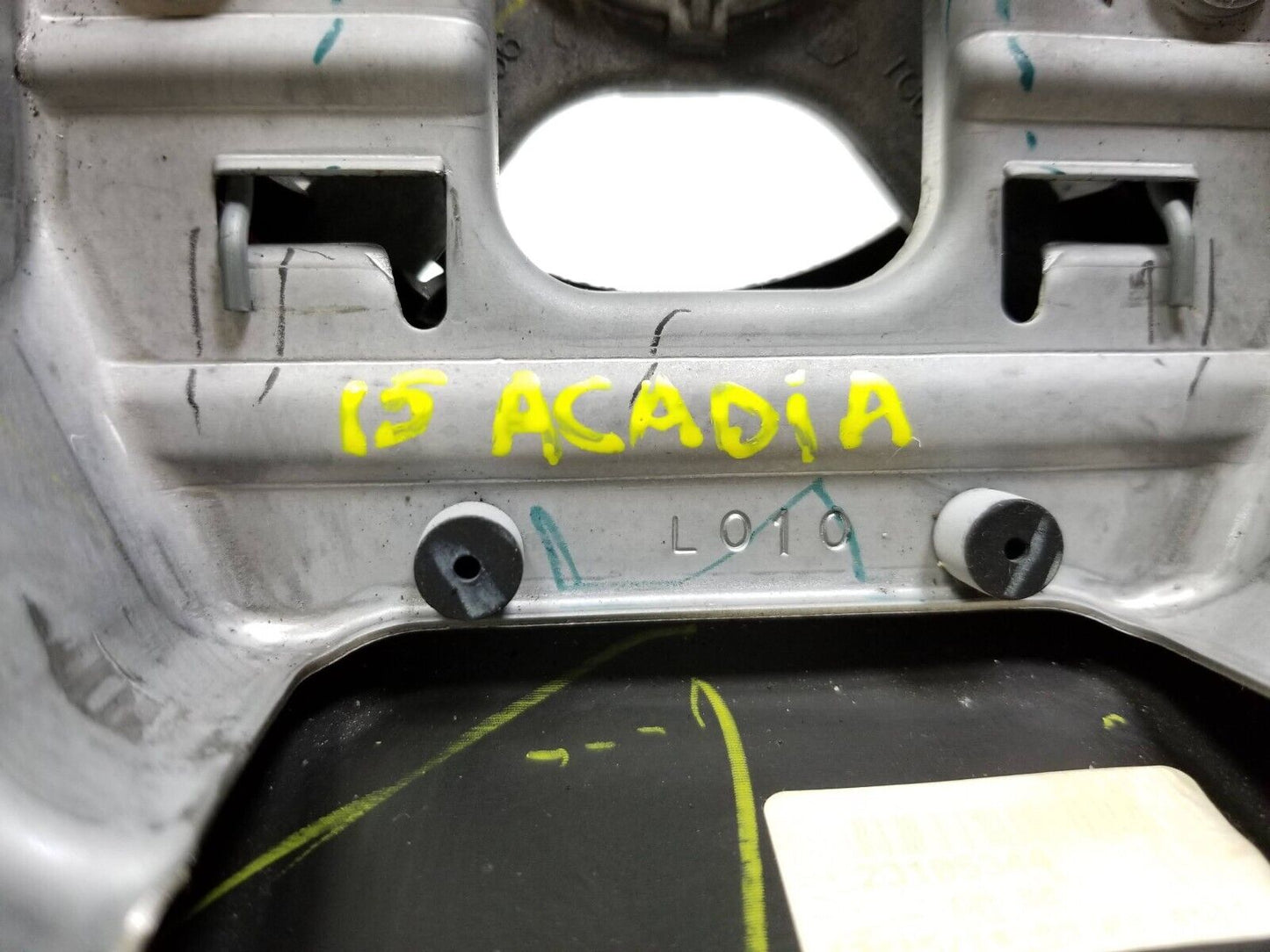 13 14 15 16 GMC Acadia Steering Wheel OEM