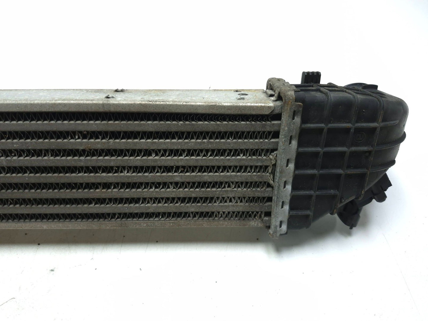 2012 Volvo C30 2.5l Turbo Intercooler OEM