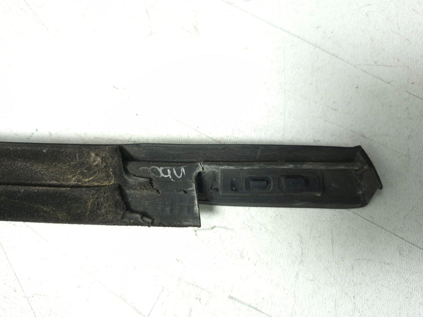 2013 Ford Focus Rear Door Weatherstrip Seal Left Driver Side 4 Pcs OEM