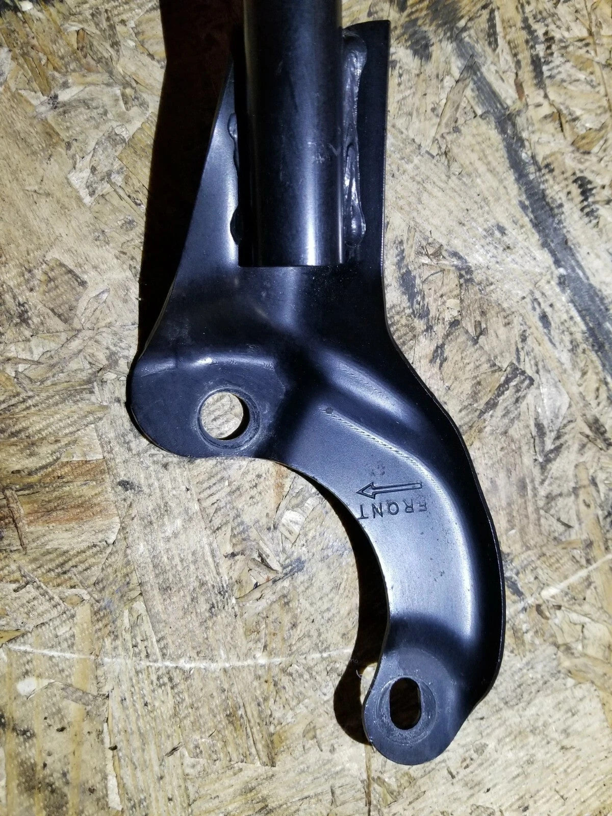 2014 Dodge Avenger Strut Shock Tower Brace Bar OEM