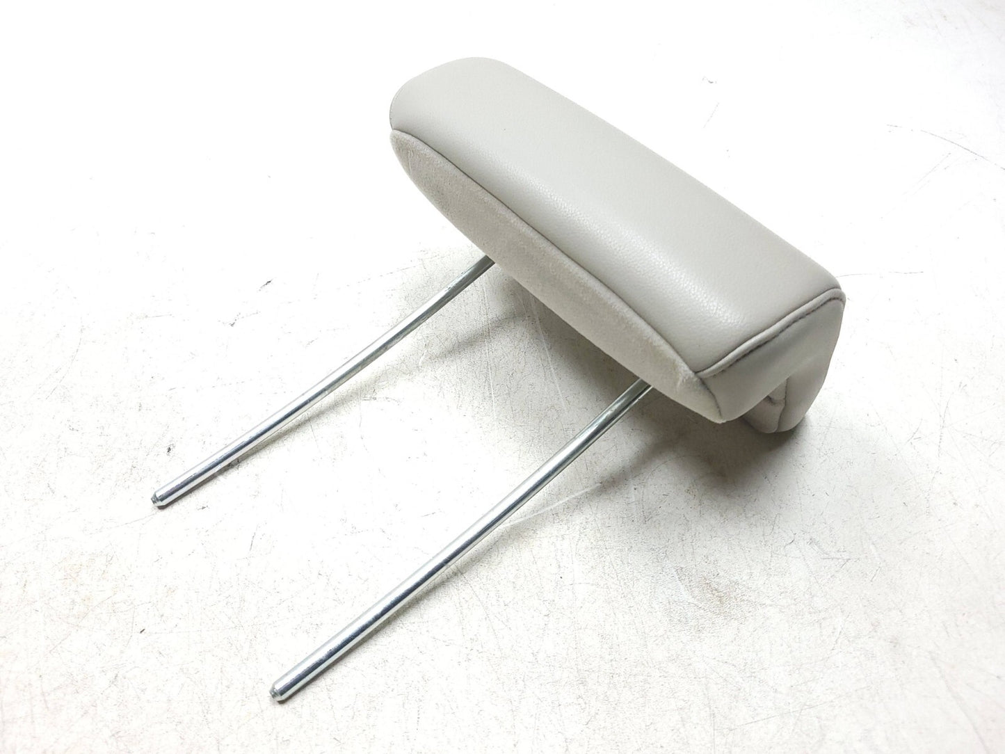 2007 - 2009 Acura Mdx 3rd Row Rear Seat Headrest Leather Set Of 2 OEM