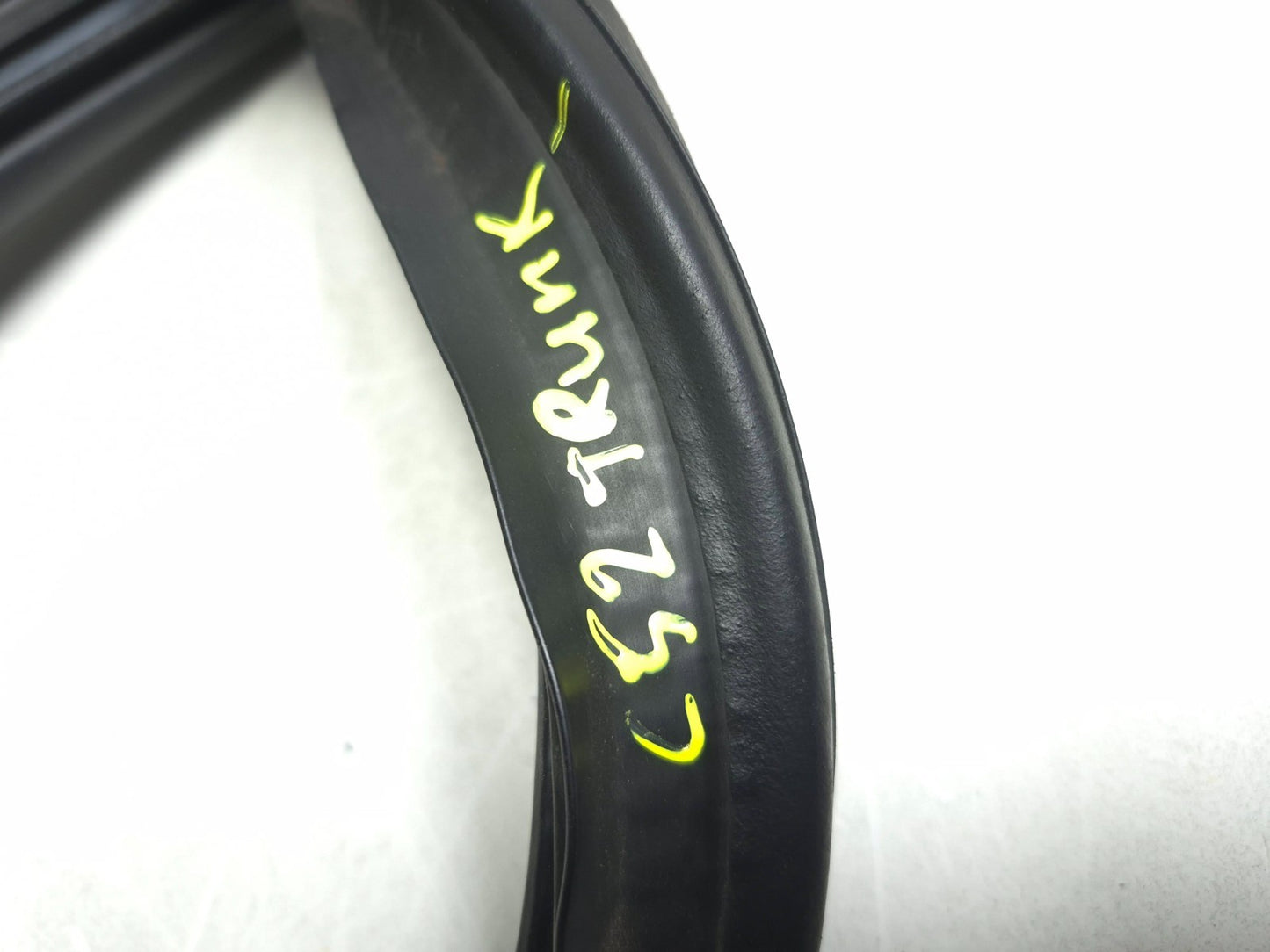 2008 BMW X6 E71 Trunk Seal Weatherstrip OEM