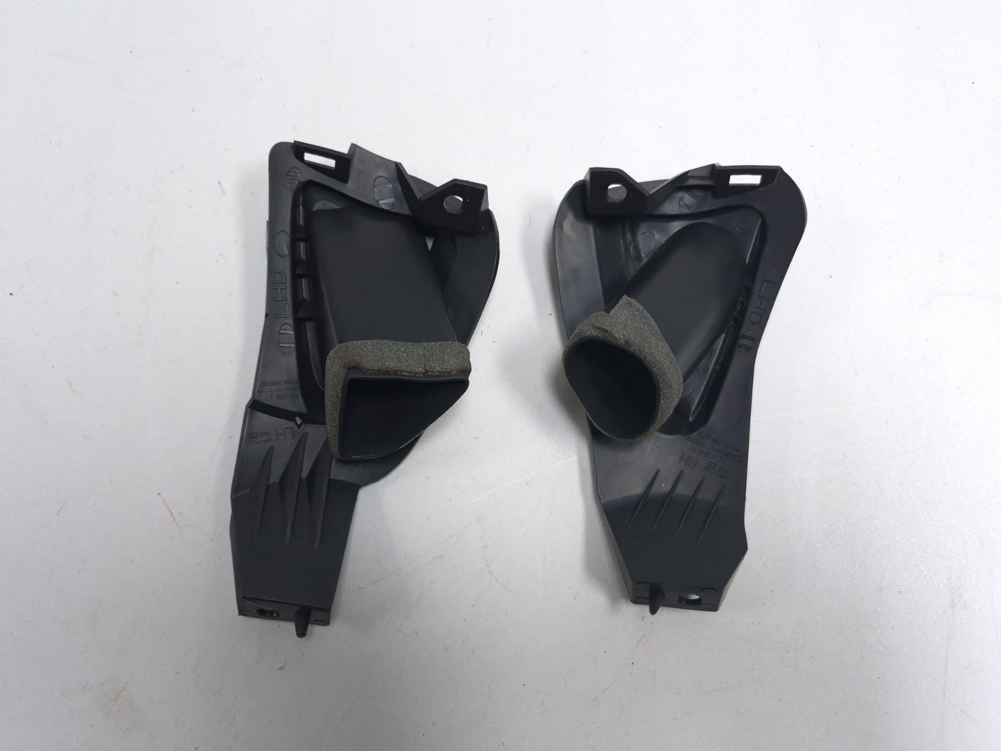 2015 Nissan Juke Dash Defroster Air Vent OEM