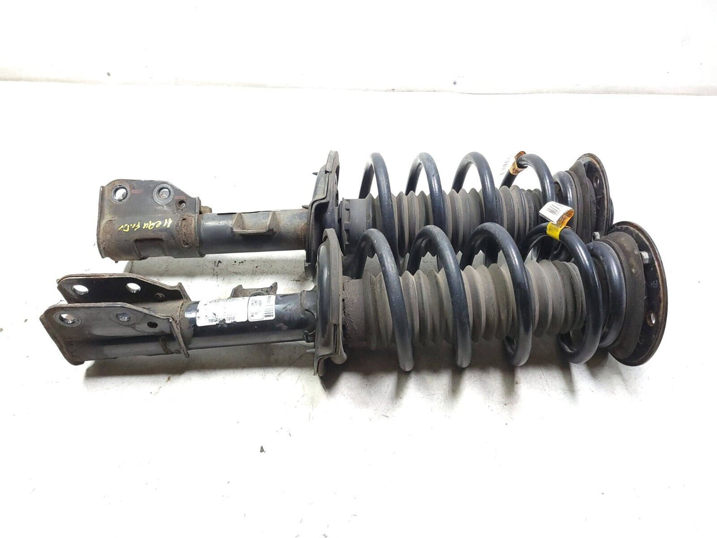 10-15 Chevrolet Equinox Front Shock Strut Absorber Pair OEM