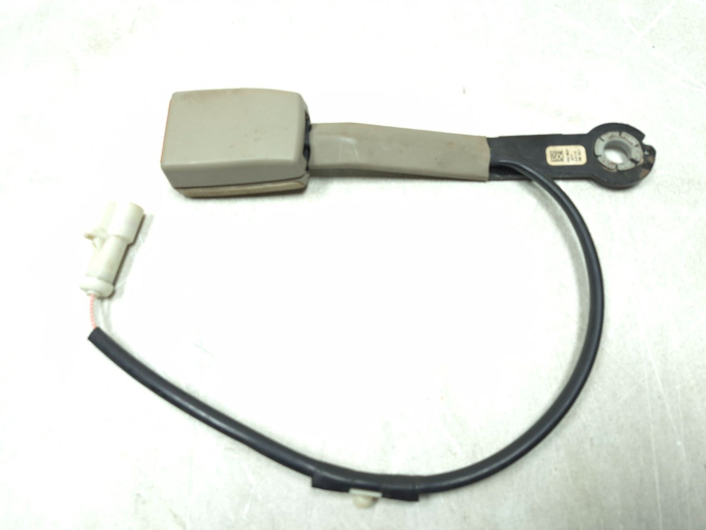 2011 Ford Edge Front Right Passenger Seat Belt Buckle Latch  OEM
