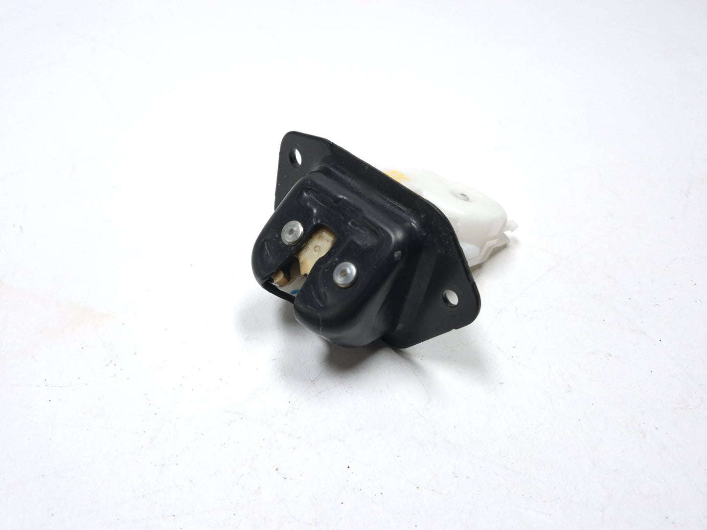 2011 Nissan Juke Rear Liftgate Door Lock Actuator OEM