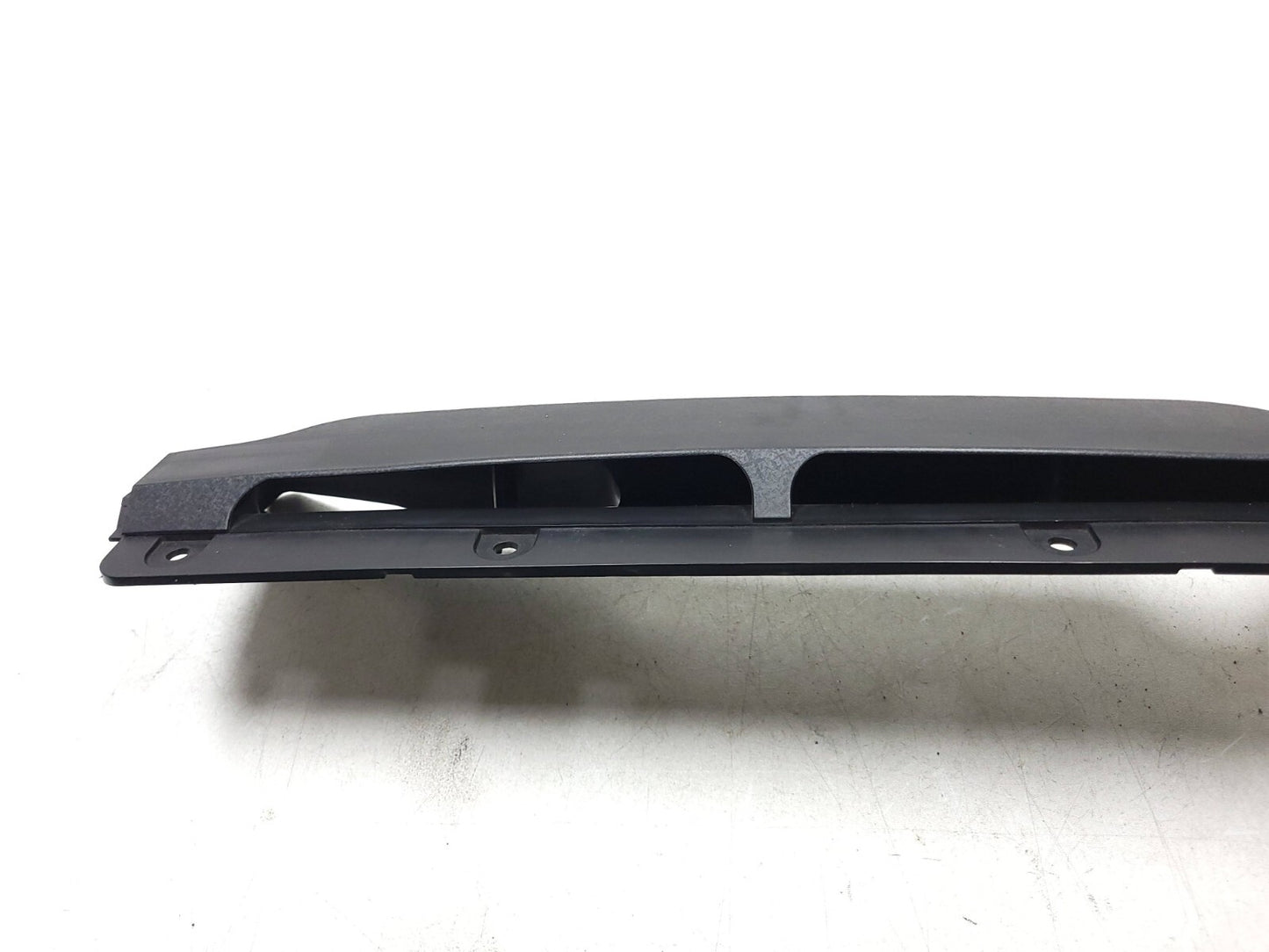 09-14 Hyundai Genesis Air Intake Duct 28210-3m100 OEM Sedan