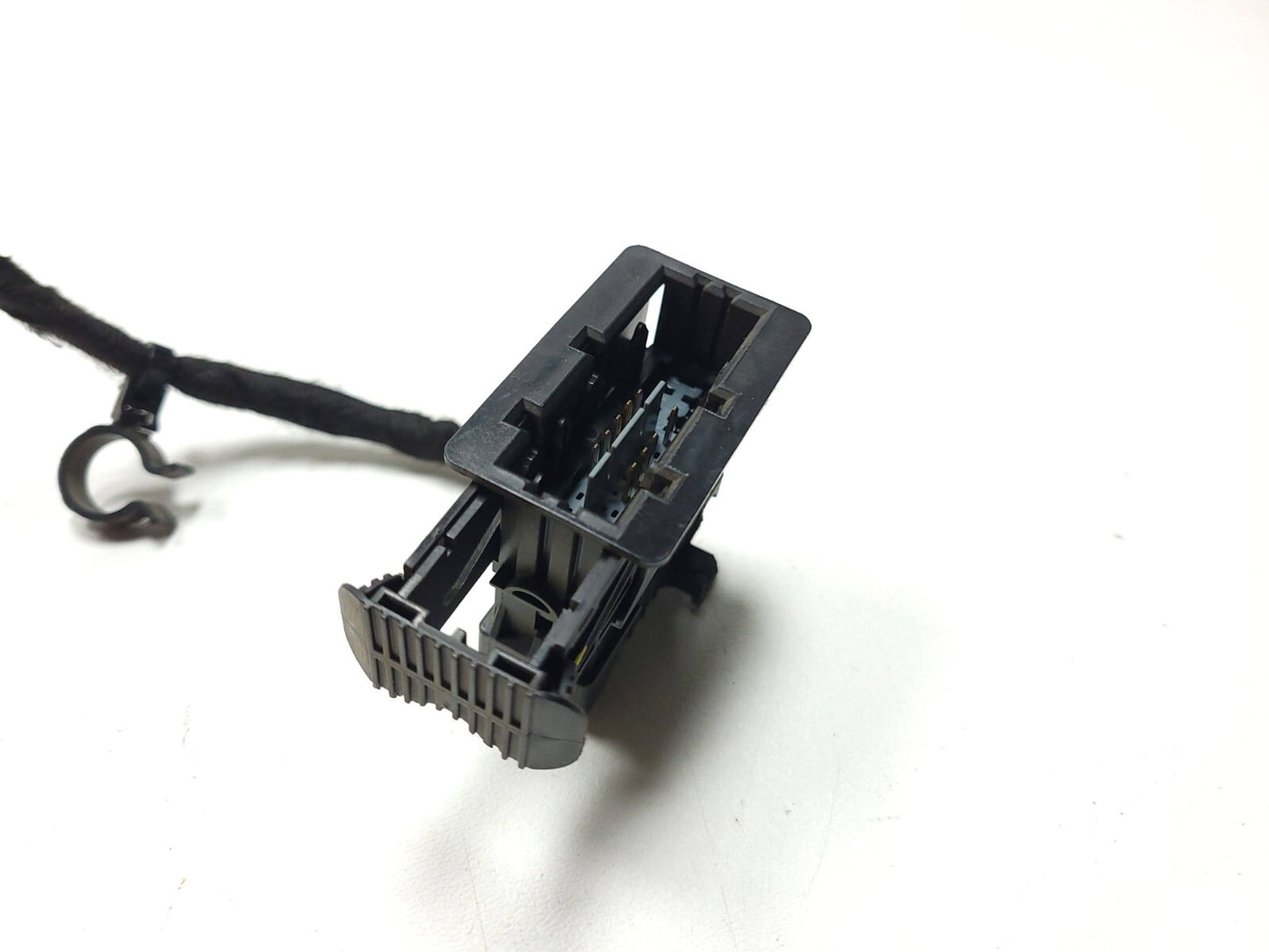 2017 - 2022 Buick Encore Seat Wire Wiring Harness Front Passenger Side Right OEM