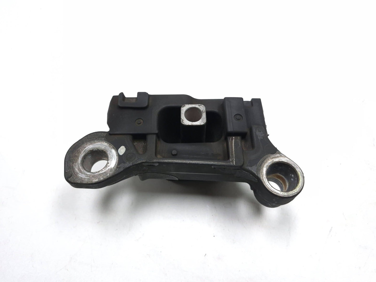 2011 Nissan Juke Transmission Mount OEM