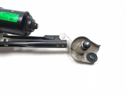 2013 Hyundai Genesis Windshield Wiper Motor W/ Linkage OEM