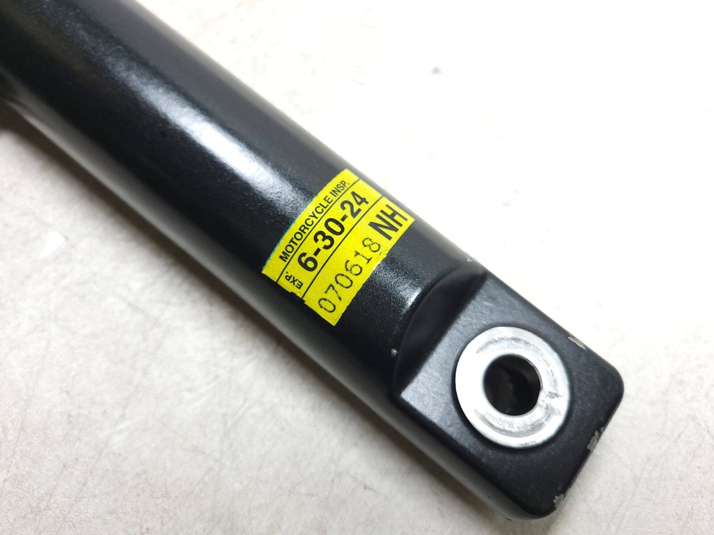 15 - 18 Yamaha Yzf-r3 Front Left Fork Case Tube Lower OEM