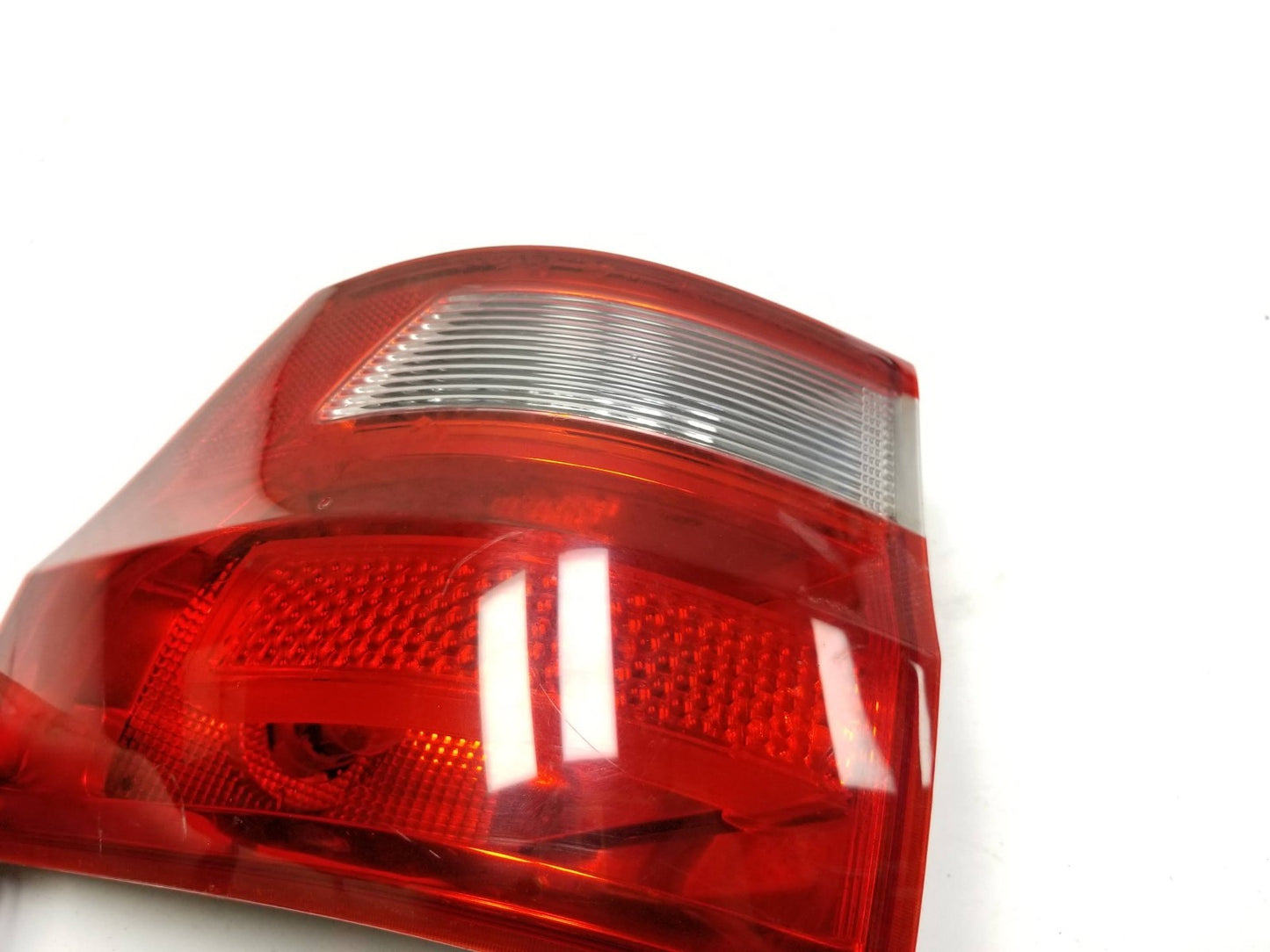 2011-2013 Jeep Grand Cherokee Tail Light Left & Right OEM