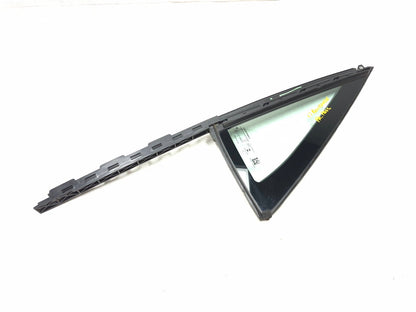 2015 Jeep Renegade Front Door Vent Glass Right Passenger Side OEM