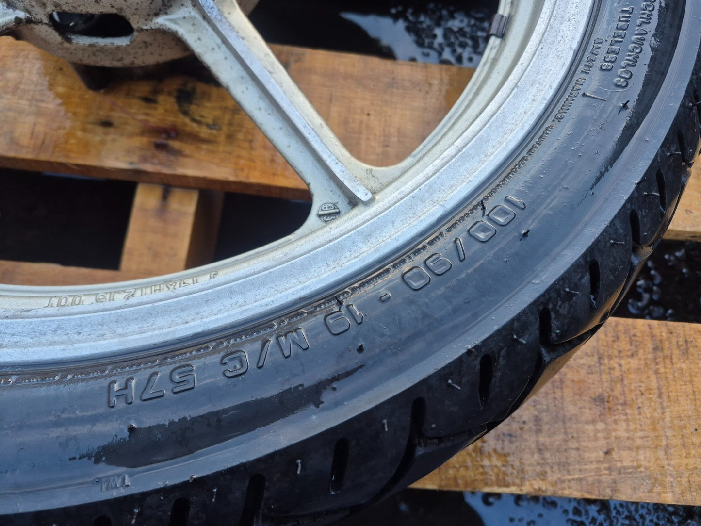 1994 Yamaha Virago Xv1100 Rear & Front Wheel W/ Tire Pair R 15 R 19 OEM