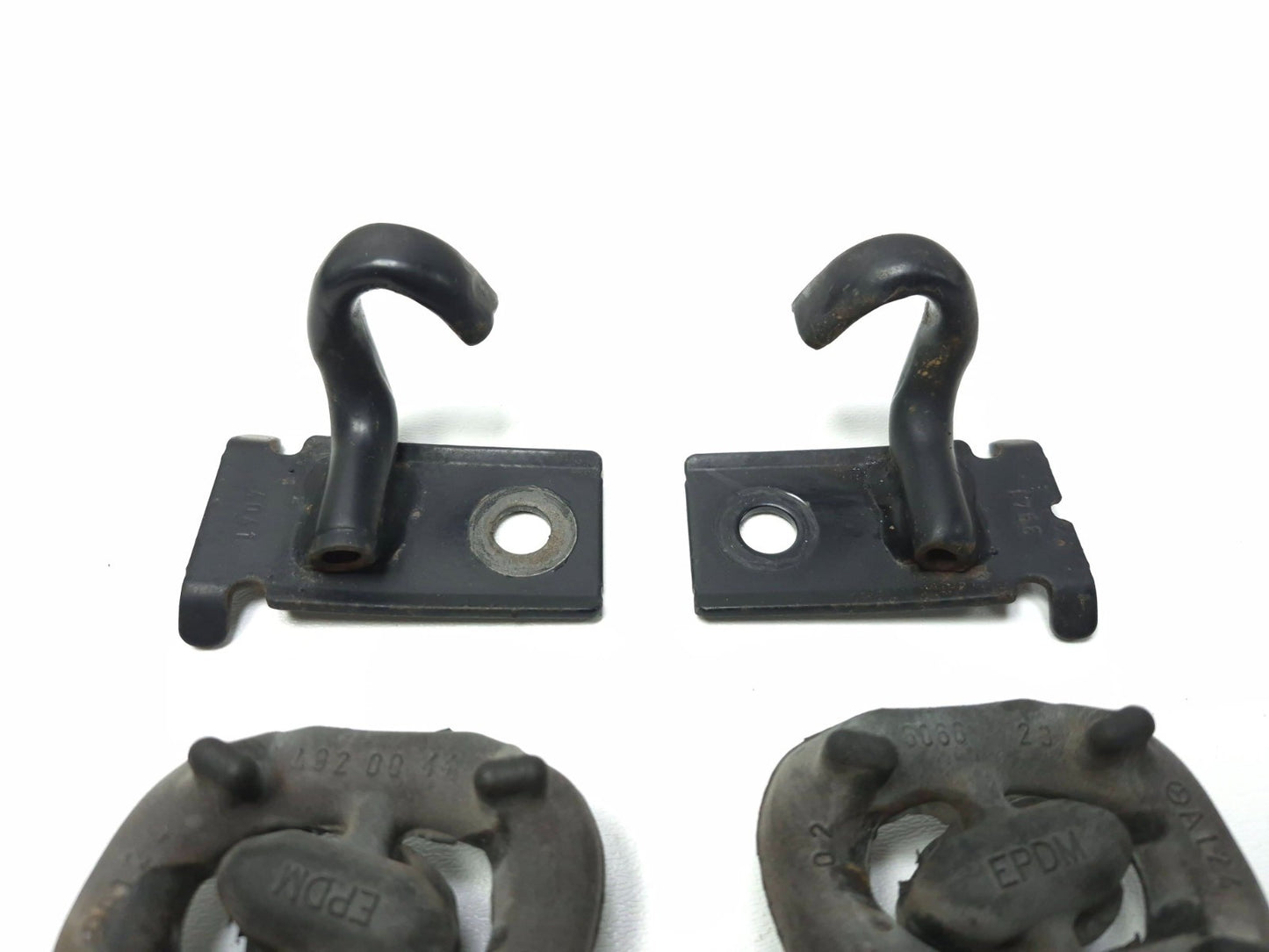 2010 Mercedes S400 W221 Exhaust Hanger Muffler Rubber Ring Bracket 6pcs OEM