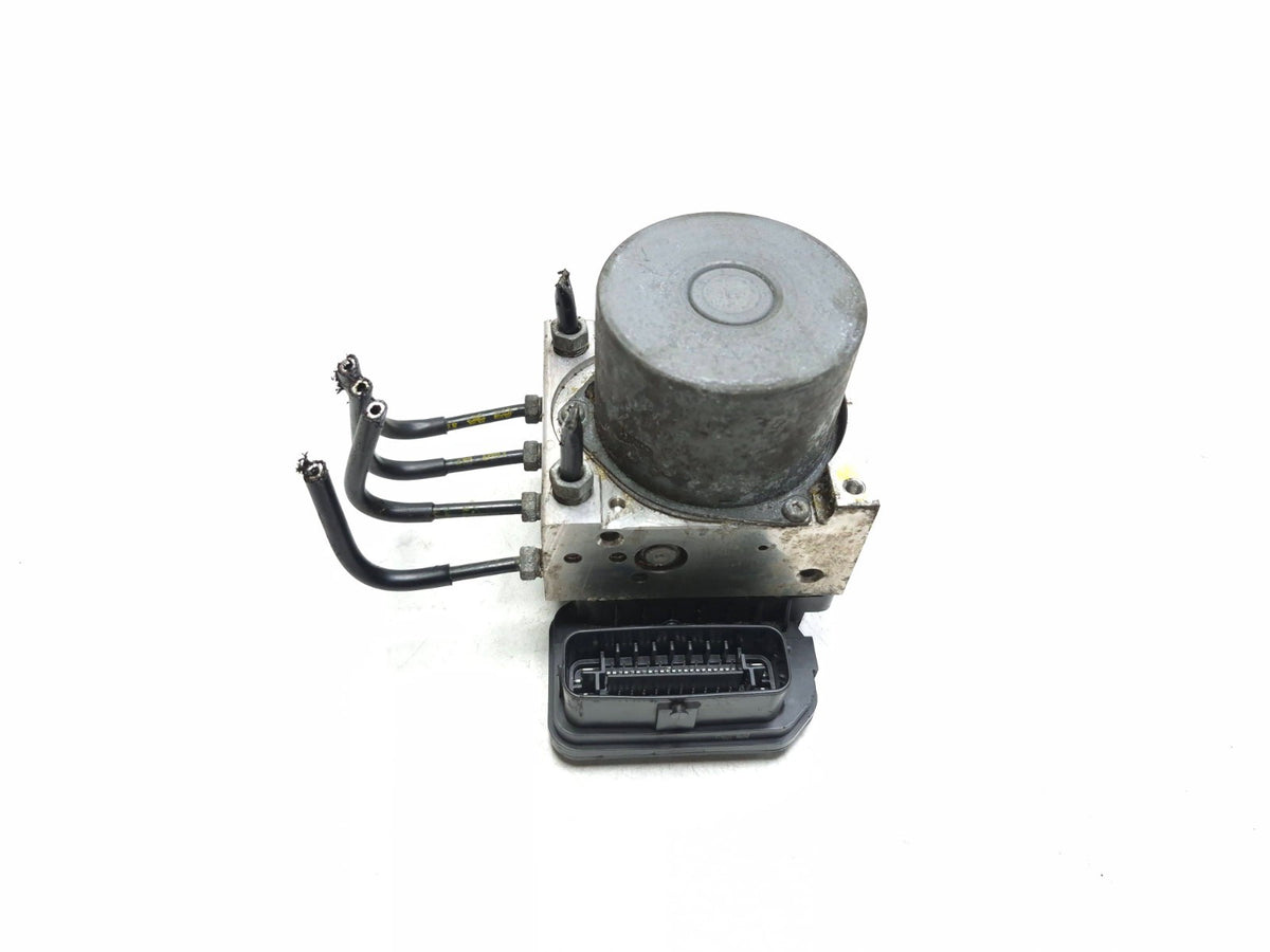 2017 Toyota Highlander ABS Anti Lock Brake Pump OEM