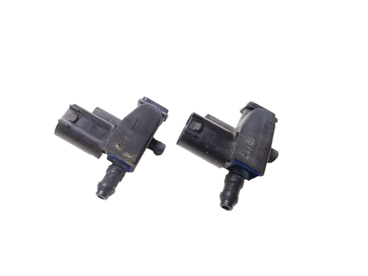 2013 Volkswagen GTI Windshield Washer  Nozzles W/ Heating OEM