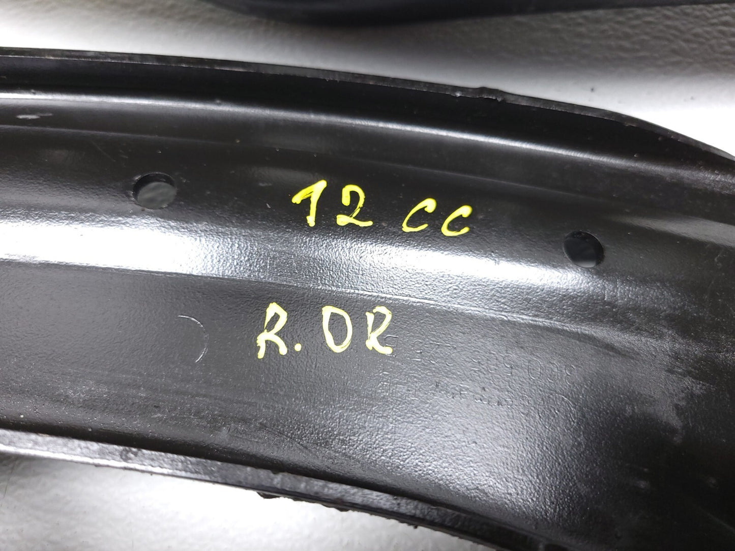 2012 Volkswagen Cс Rear Control Arm Driver Side Left 4pcs OEM