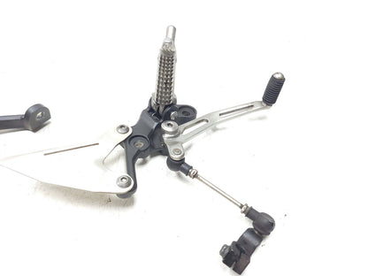 19 - 23 Kawasaki Z400 Er400 Left Side Foot Peg Front Rear Pair OEM