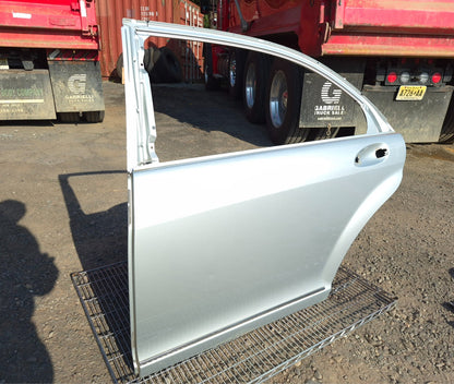 2010 Mercedes S400 Rear Door Shell Left Driver Side Local Pickup Only OEM