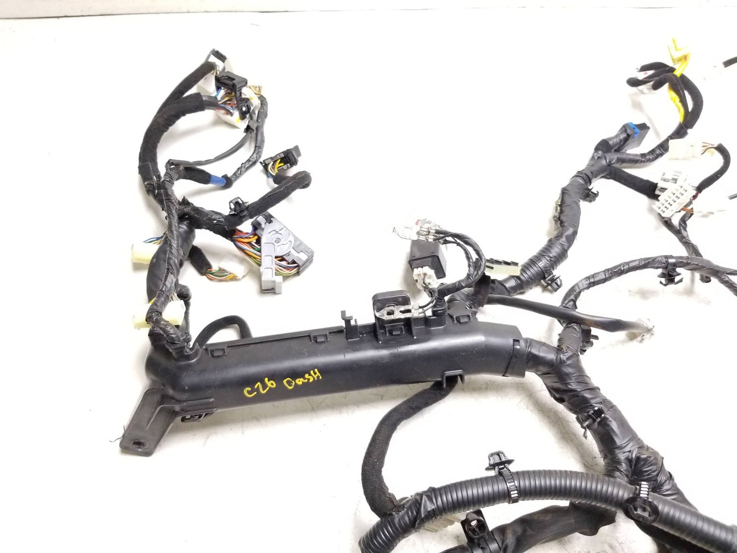 2014 - 2019 Kia Soul Dashboard Instrument Panel Wiring Harness OEM