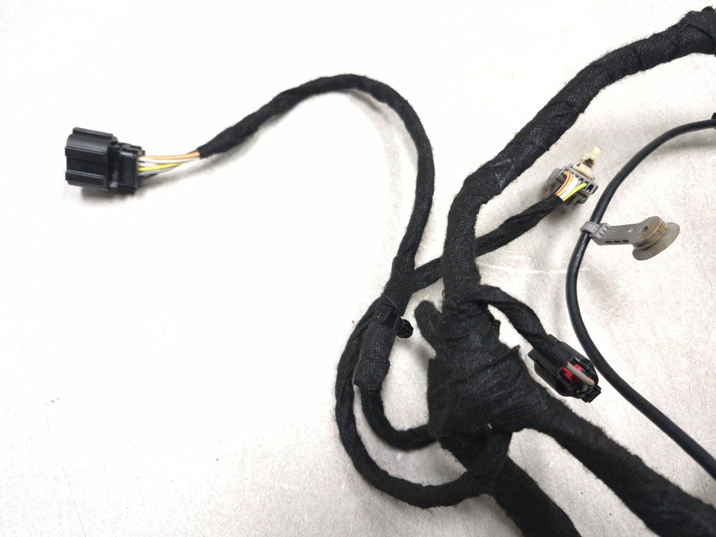2018 Chrysler 300 Limited AWD Center Console Wiring Harness OEM