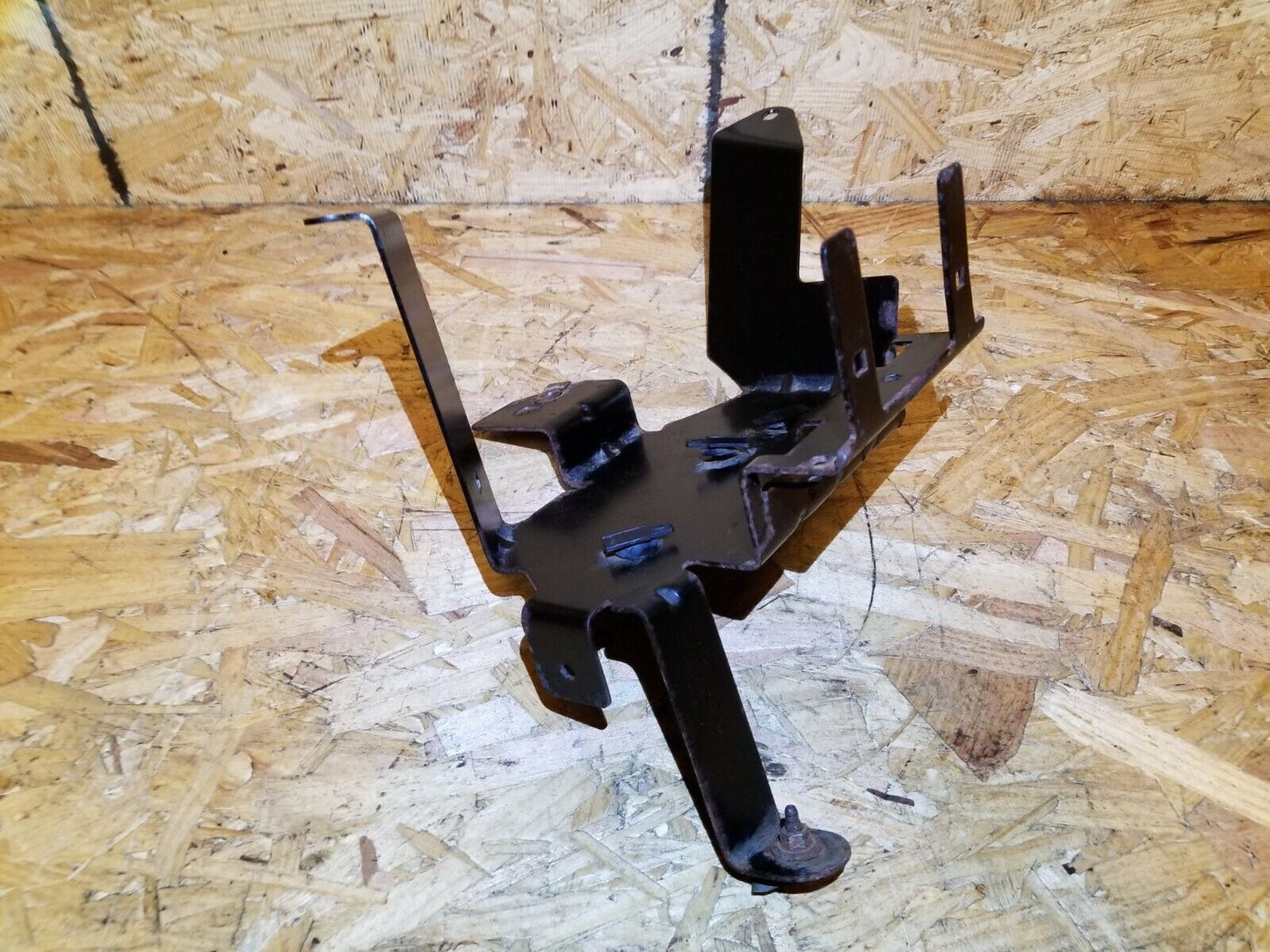 2004 - 2009 Cadillac SRX Abs Pump Bracket OEM