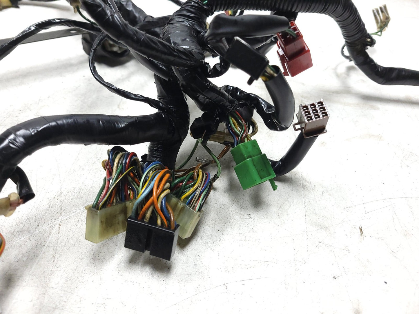 1984  Honda Gl1200 Goldwing Main Wire Harness 32100-mg9-670 OEM