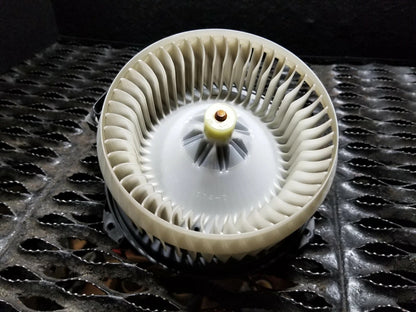 2014 Dodge Avenger Ac Heater Blower Motor OEM
