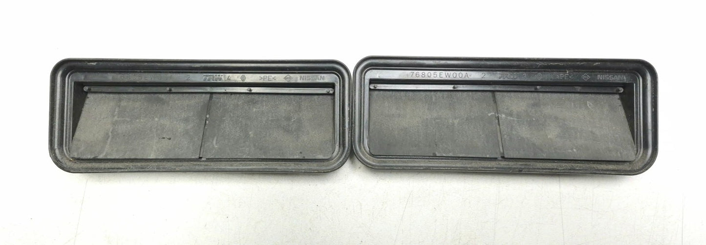 2015 Nissan Juke Rear Quarter Pressure Vent Flap OEM