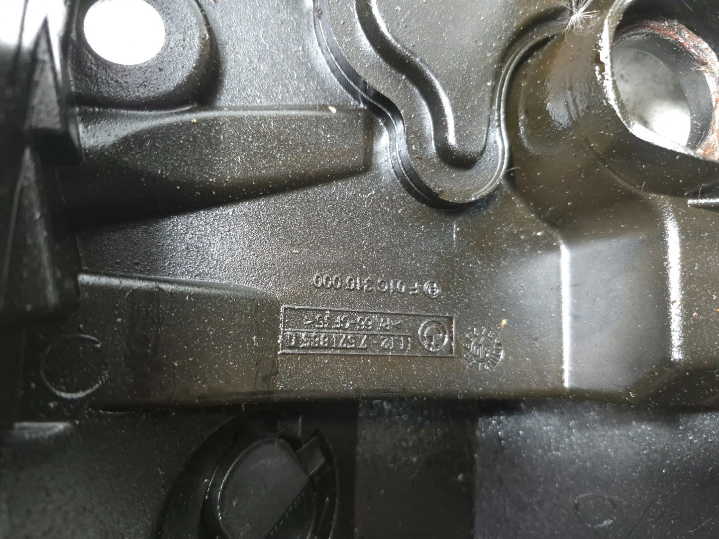 2010 BMW X5 4.8l Engine Valve Cylinder Head Cover Left & Right Pair OEM