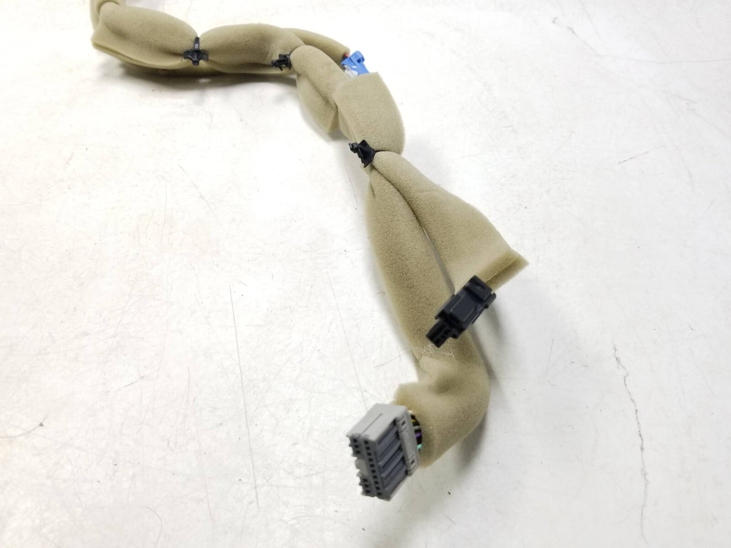 2011 - 2015 Nissan Rogue Center Console Sub Wire Harness OEM