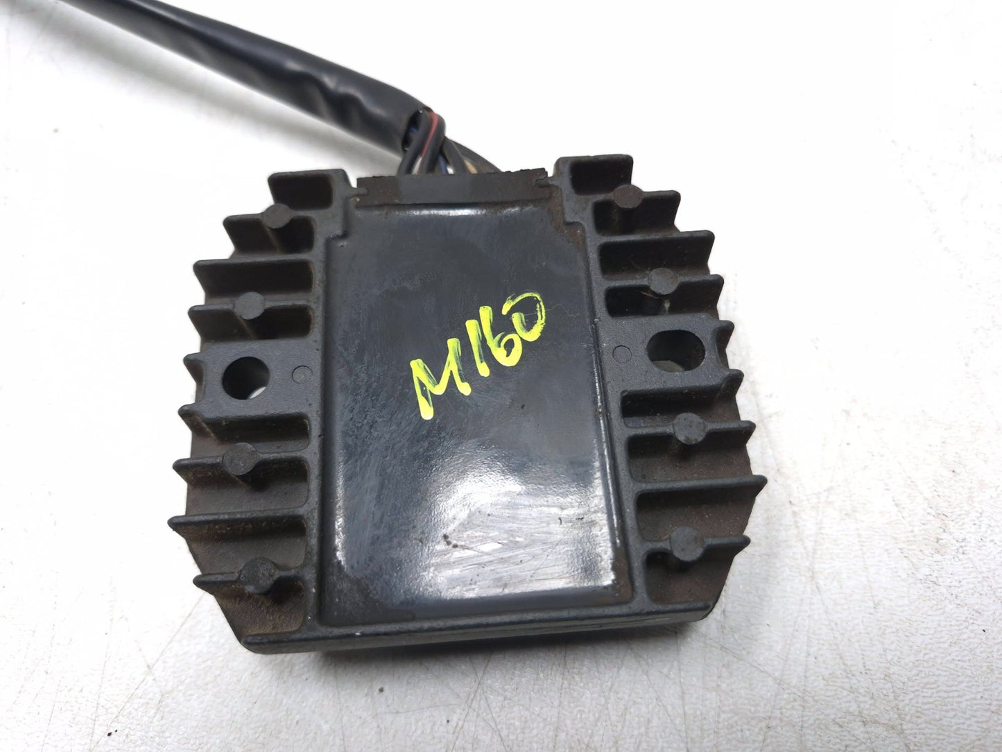 2004 Kawasaki Vulcan 800 Vn800 Voltage Regulator Rectifier OEM