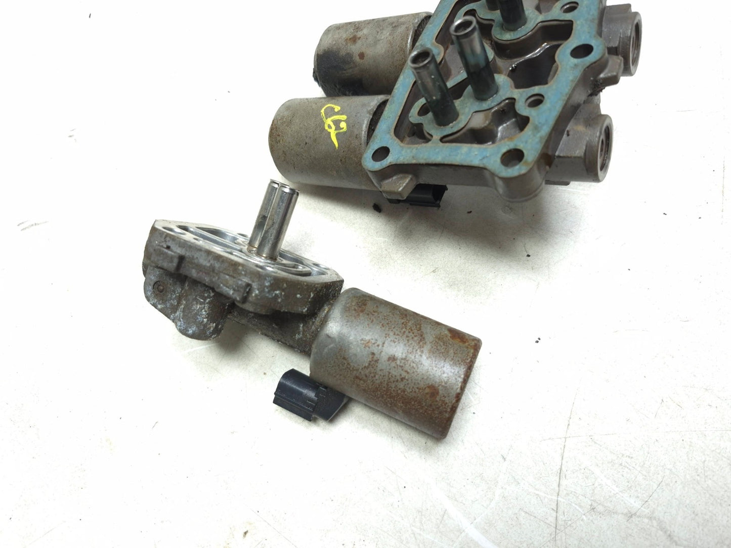 2013 Honda Fit 1.5l Automatic Transmission Dual Linear Ab Solenoid Pair OEM