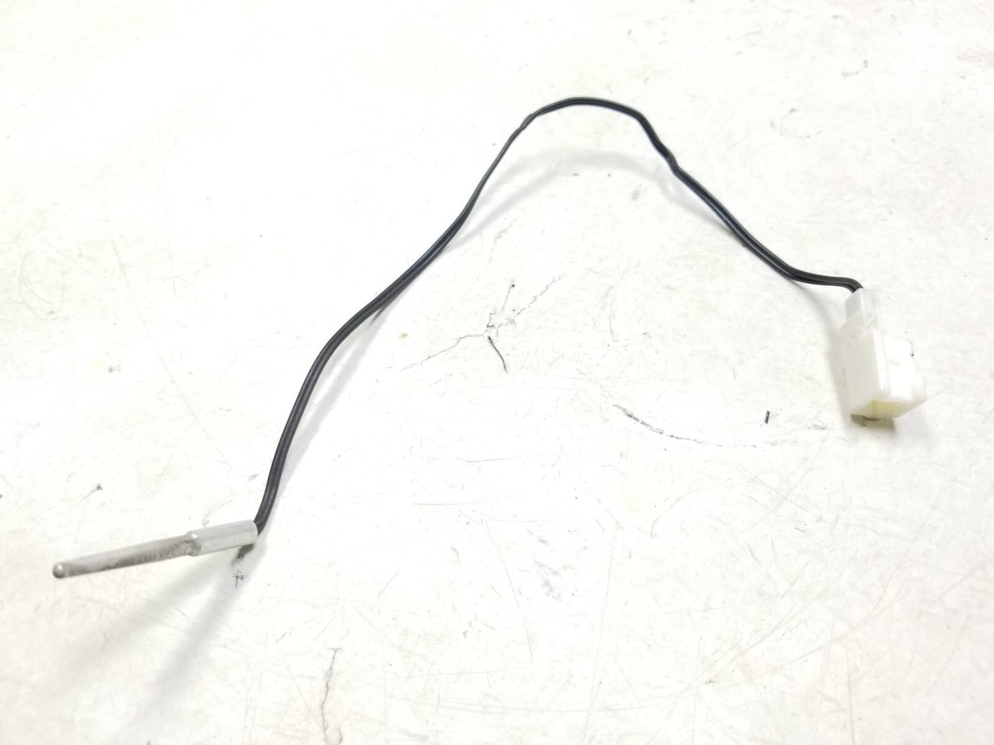 2008 - 2015 Nissan Rogue HVAC Evaporator Temperature Switch  OEM