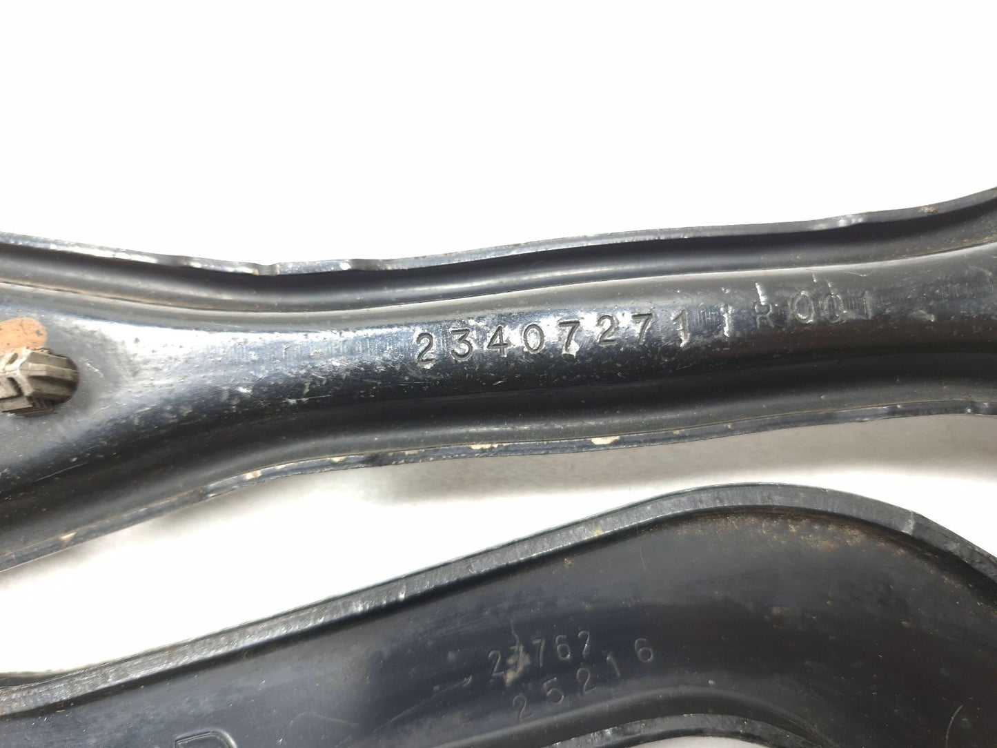 2017 Cadillac Xt5 Rear Right Suspension Control Arm OEM 84817026